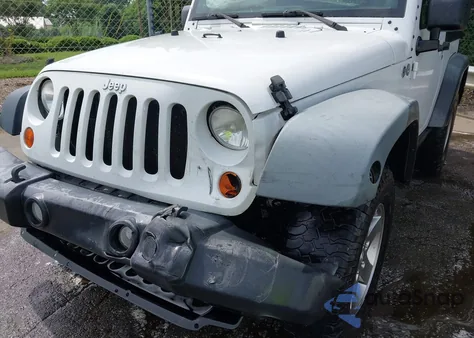 2012 Jeep Wrangler Rubicon z USA, uszkodzony, nr VIN 1C4BJWCG5CL151534